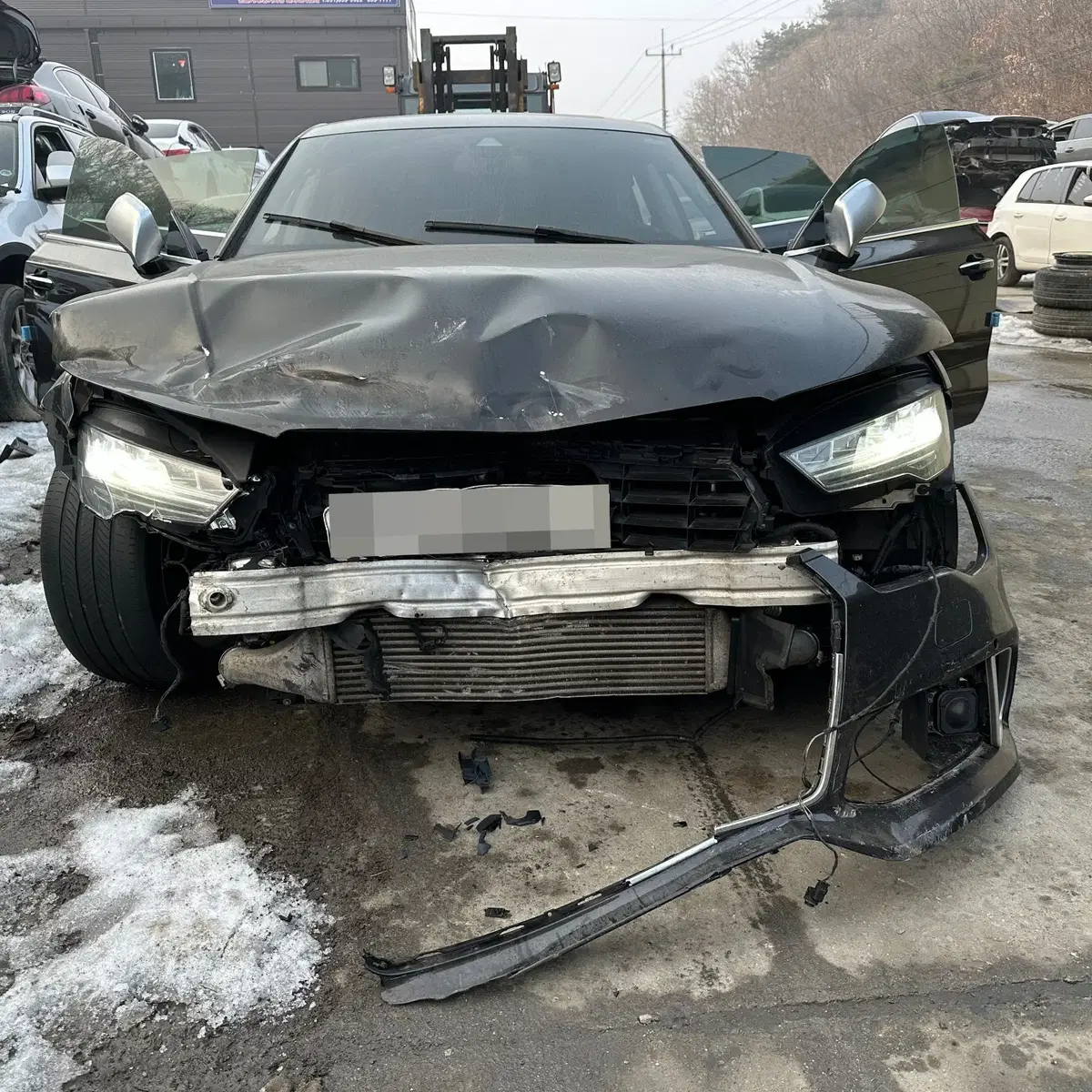 아우디 A7 55TDI  2016년 019405 분해 판매합니다