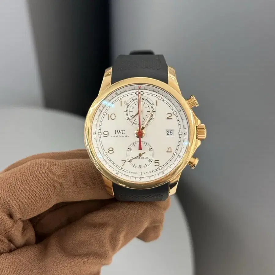 IWC 요트클럽 금통