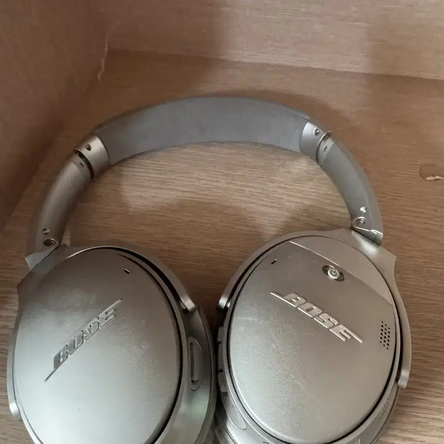 보스 헤드폰 QC35 실버 / 본품만 중고