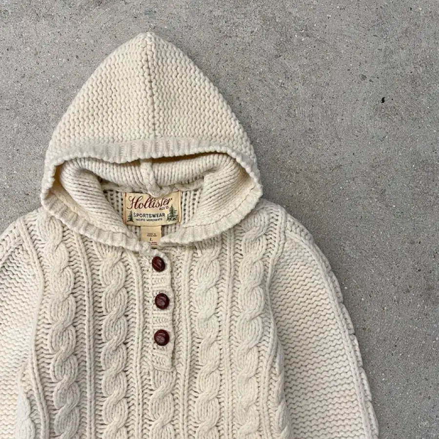 Cable Hooded Pocket Button Sweater