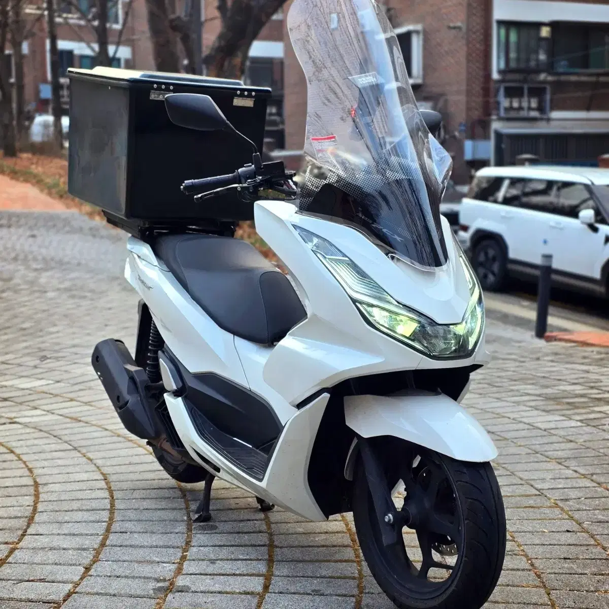 23년식 PCX125 ABS 배달세팅 팝니다