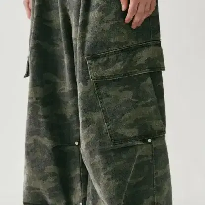 어반드레스 Side Big Cargo Pants CAMO