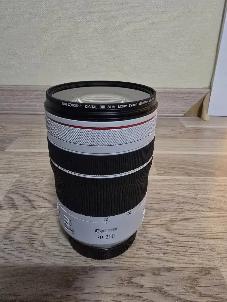 RF70-200mm F4 L IS USM