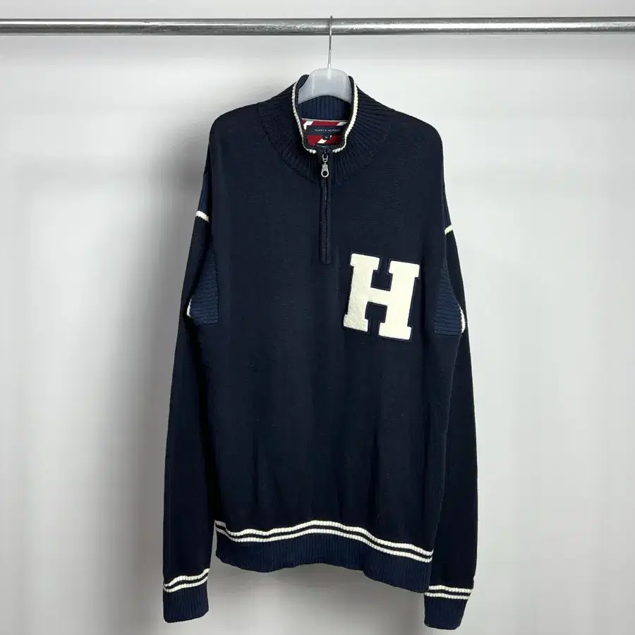 TOMMY HILFIGER 히프 집업 니트