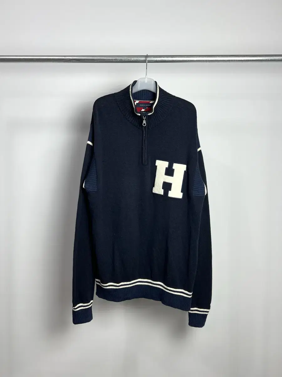 TOMMY HILFIGER 히프 집업 니트