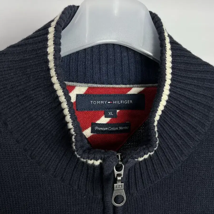 TOMMY HILFIGER 히프 집업 니트