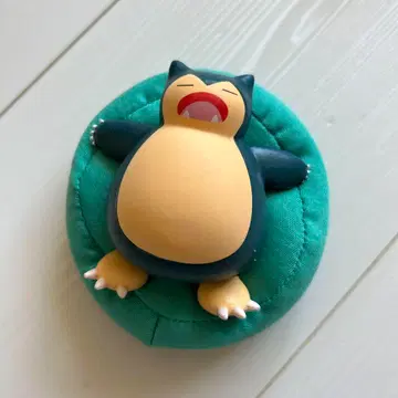 카비곤 피규어 그린 컬러 쿠션 포함