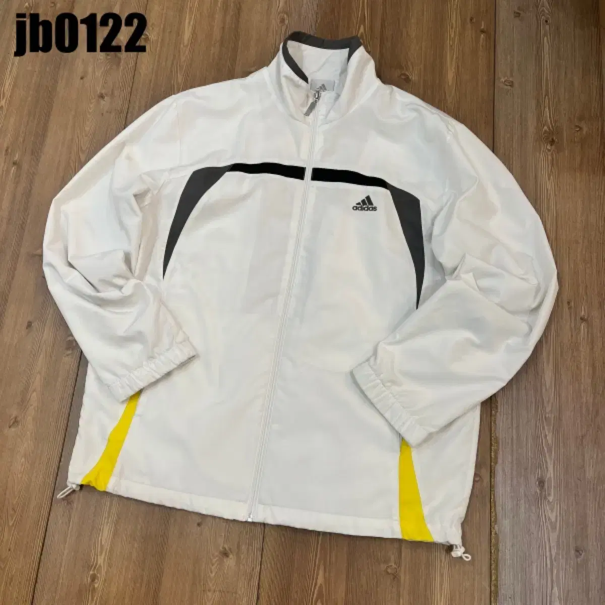 Adidas jacket 100