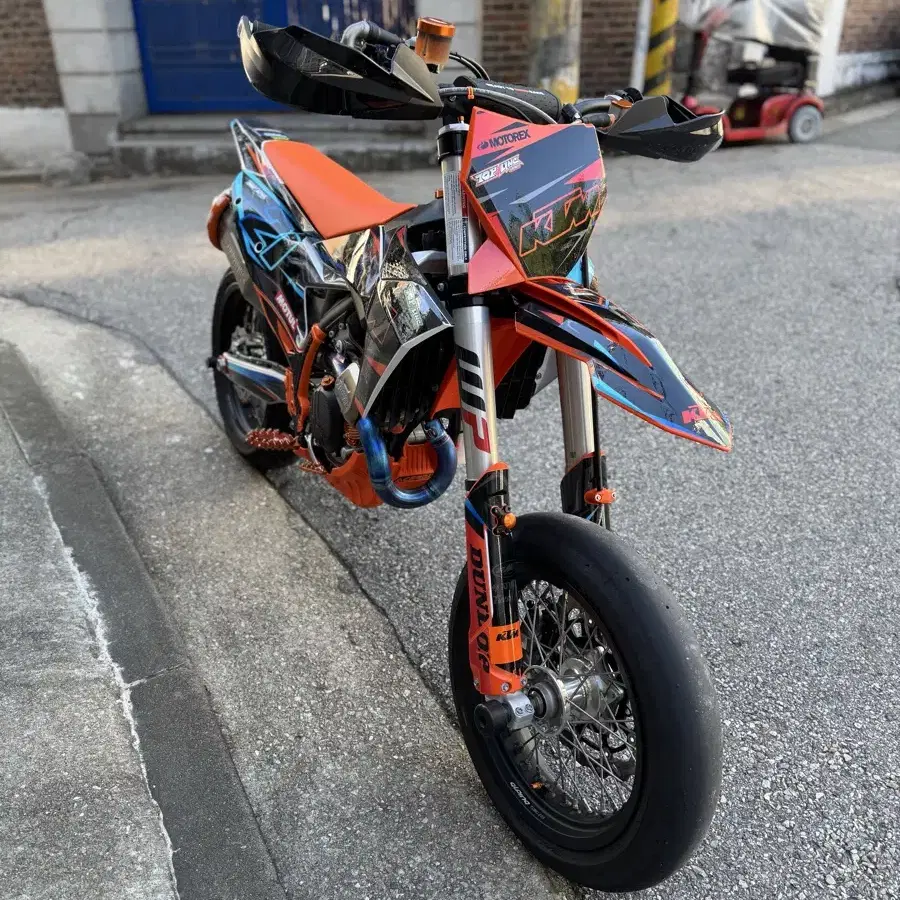 ktm 450smr 모타드