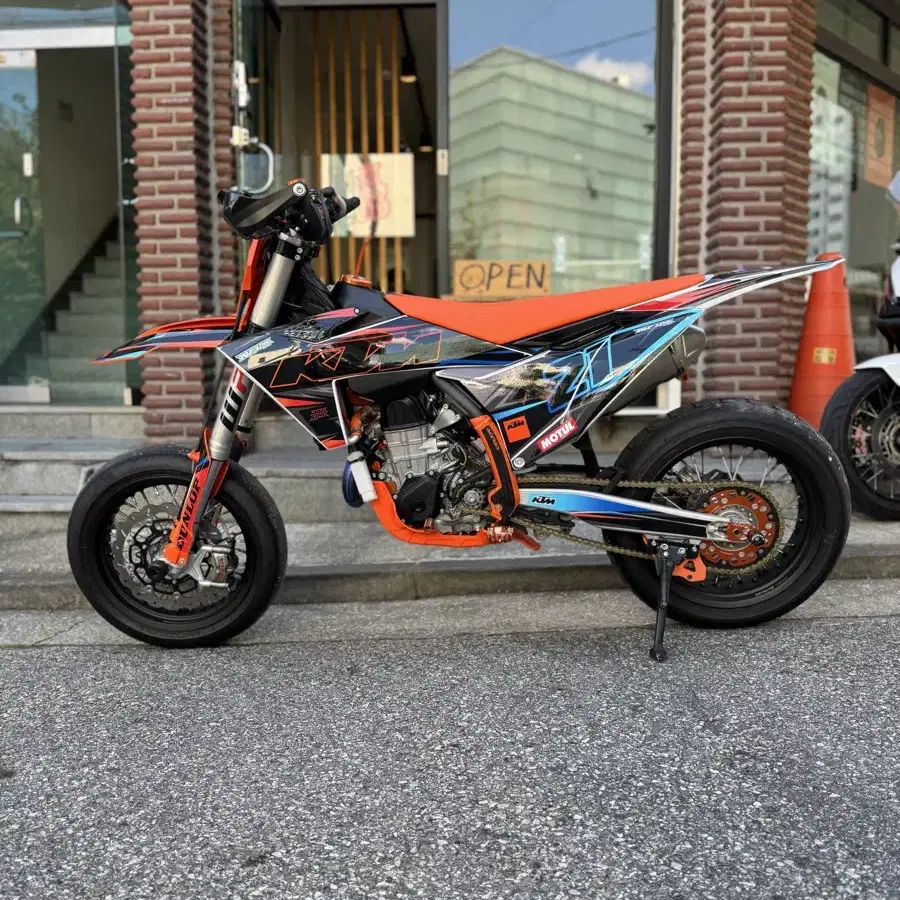 ktm 450smr 모타드