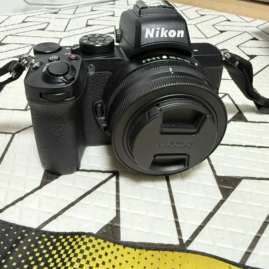 미러리스 니콘 z50 + 렌즈 DX16-50 3.5-6.3  카메라