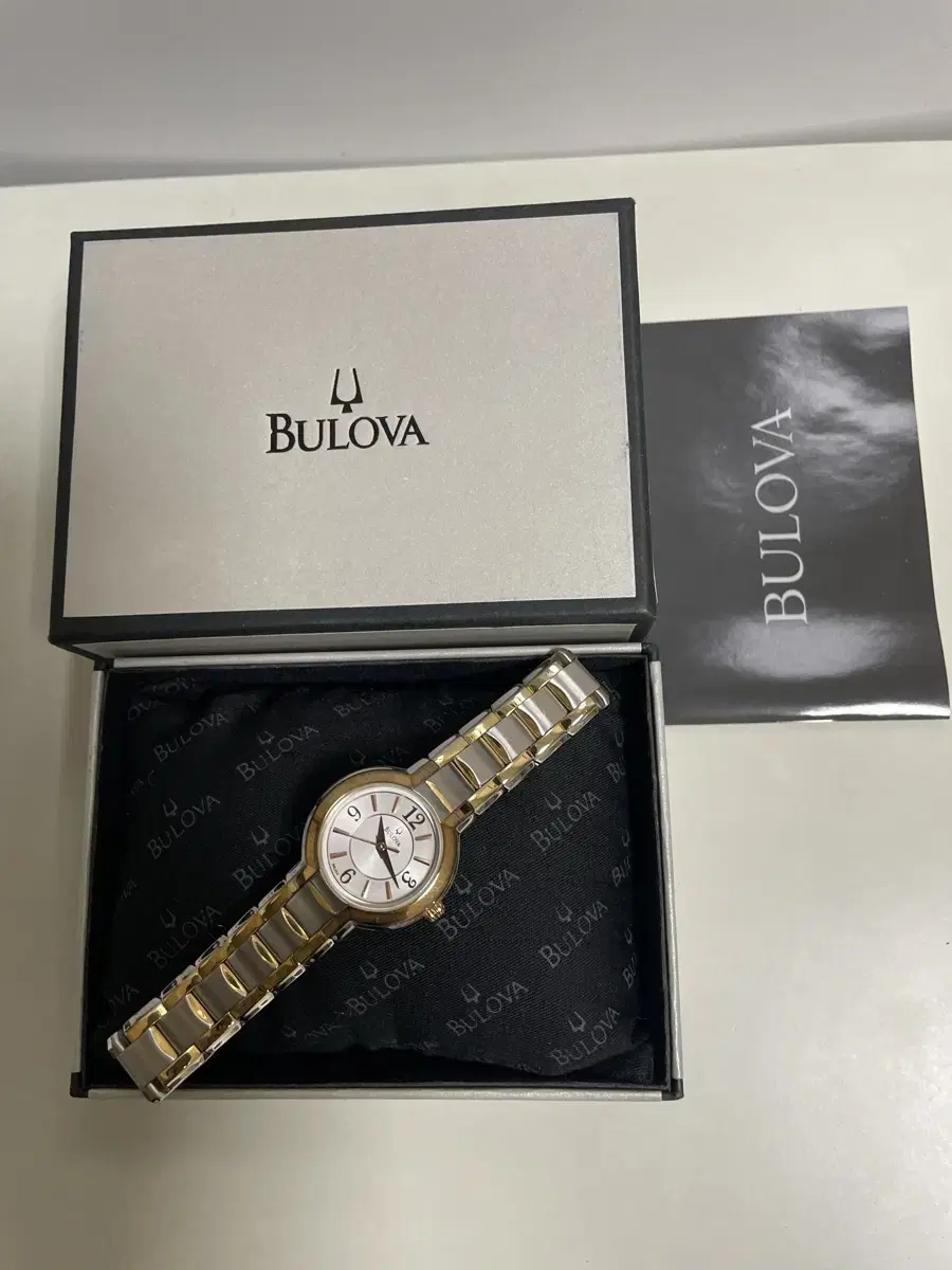 [풀박]bulova 부로바 정품 클래식 드레스 콤보 시계 여성용 워치