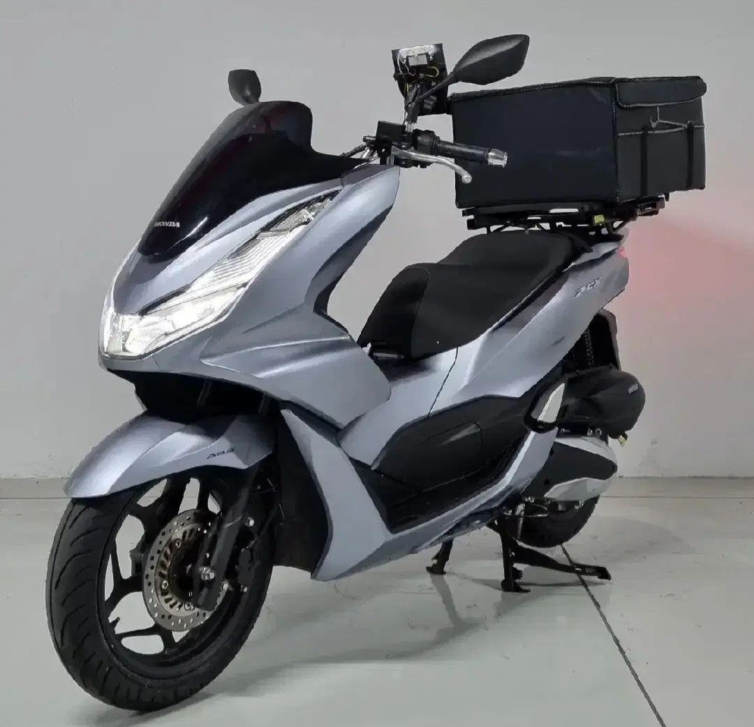 혼다 PCX125 2만 Km 배달세팅 깨끗한차량 판매합니다