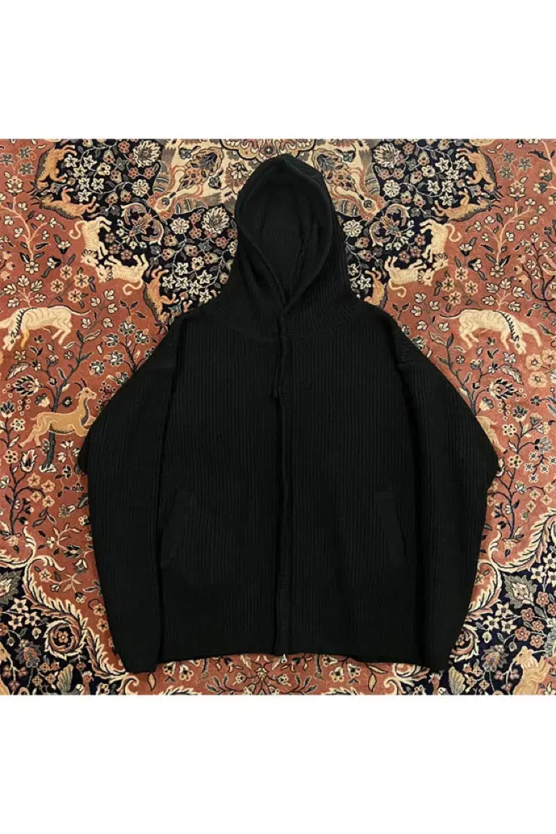 [L] 블랙아웃 후드 집업 lambswool hood zip