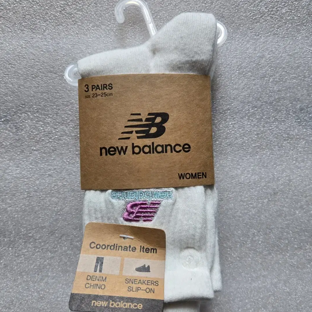 총3족 뉴발란스 newbalance 여성 양말 스포츠양말 중목양말