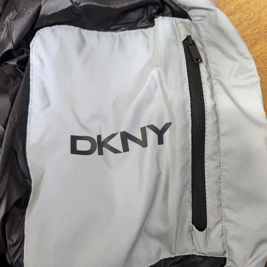 DKNY 남성 덕다운패딩 L