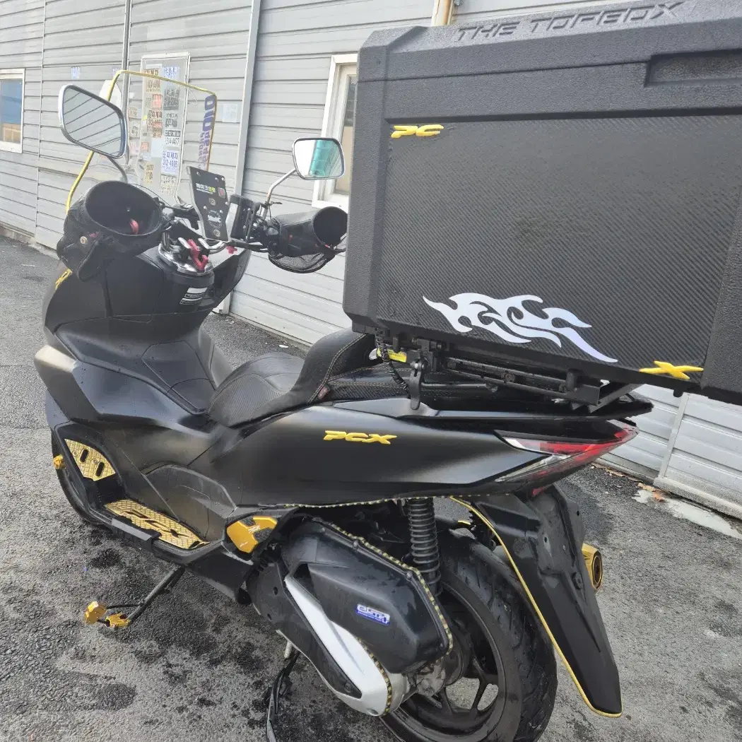 pcx125 23년 쥰튜닝 배달셋팅 판매합니다@