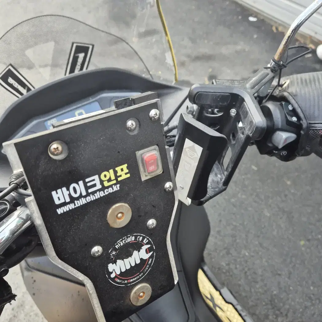 pcx125 23년 쥰튜닝 배달셋팅 판매합니다@