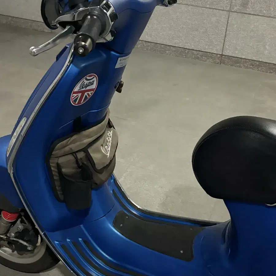 부산 19년식 베스파 스프린트125cc 스쿠터 오토바이