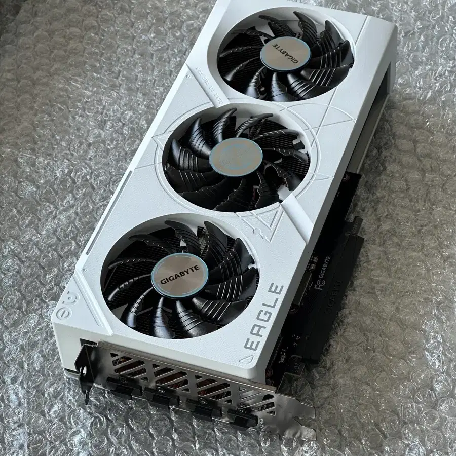 RTX 4070 TI Super