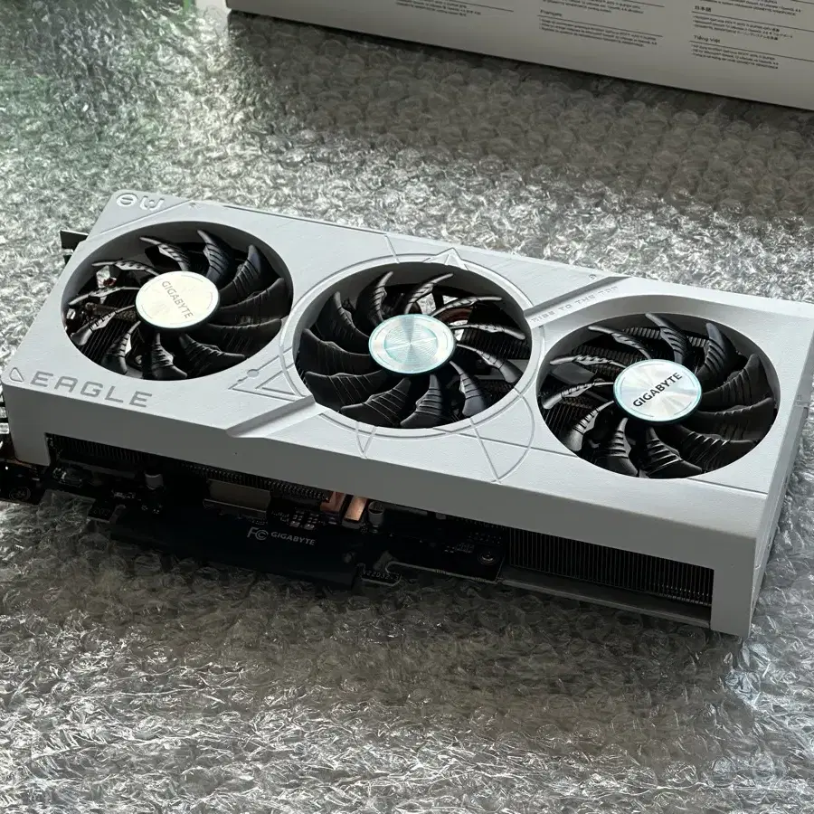 RTX 4070 TI Super