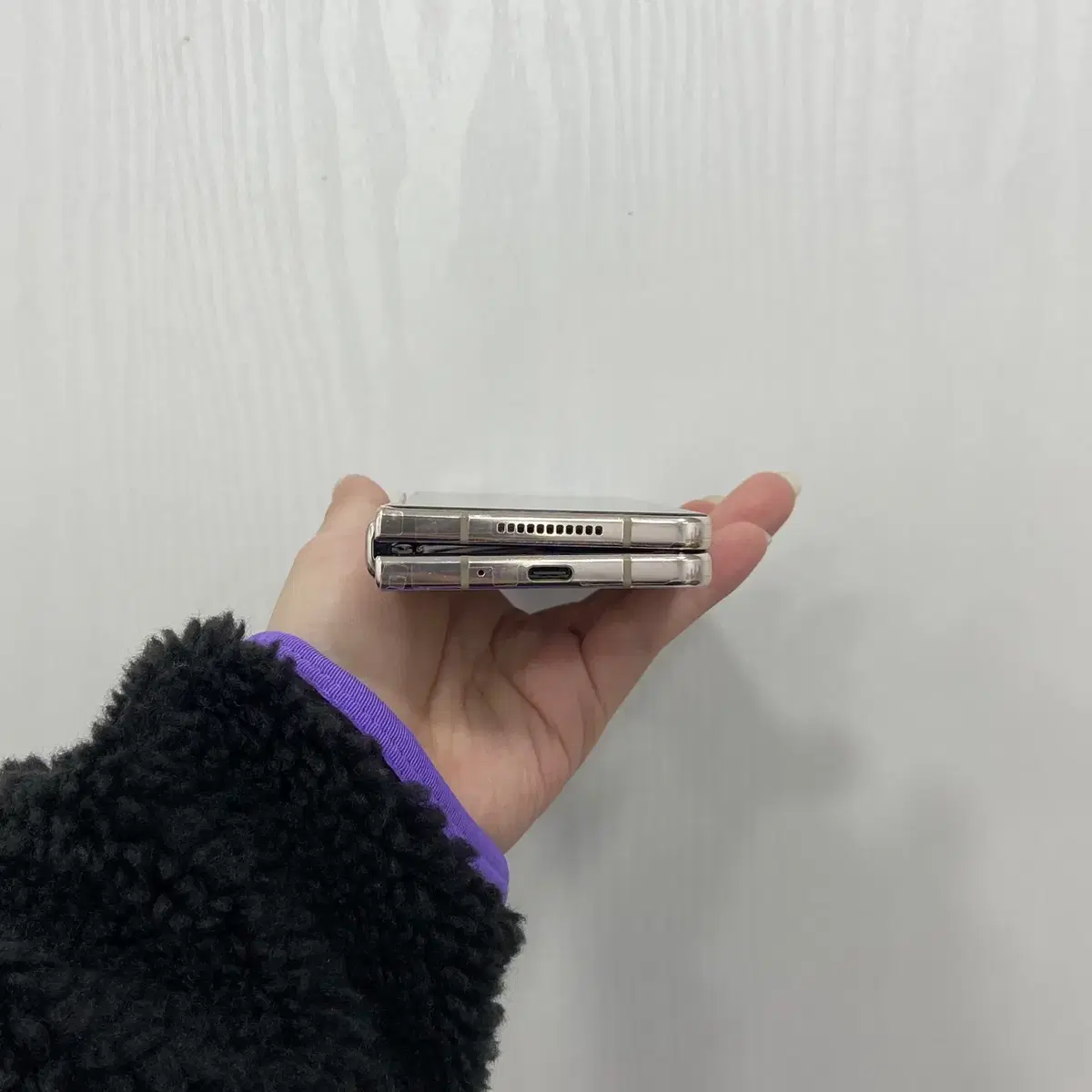 갤럭시Z폴드4 베이지 256GB A급 부산 중고폰 팝니다 60898