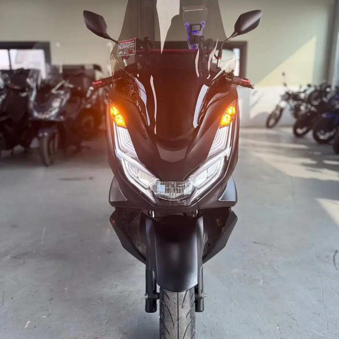 혼다 pcx125 abs 2만Km 판매중입니다.