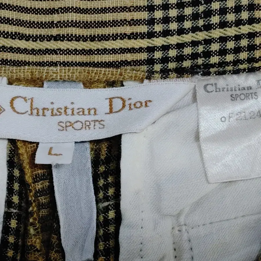 Christian Dior sports 크리스챤디올 모마 혼용 슬랙스