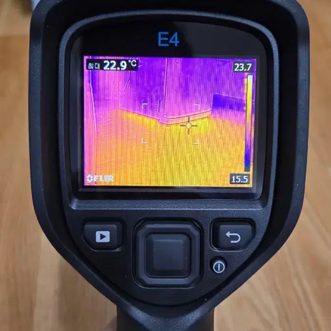 FLIR E4 wifi 열화상카메라