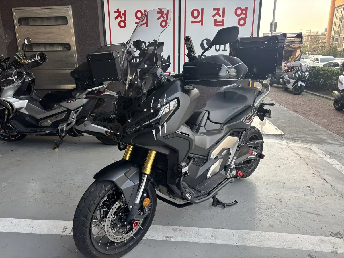 X-ADV750 엑드방 750