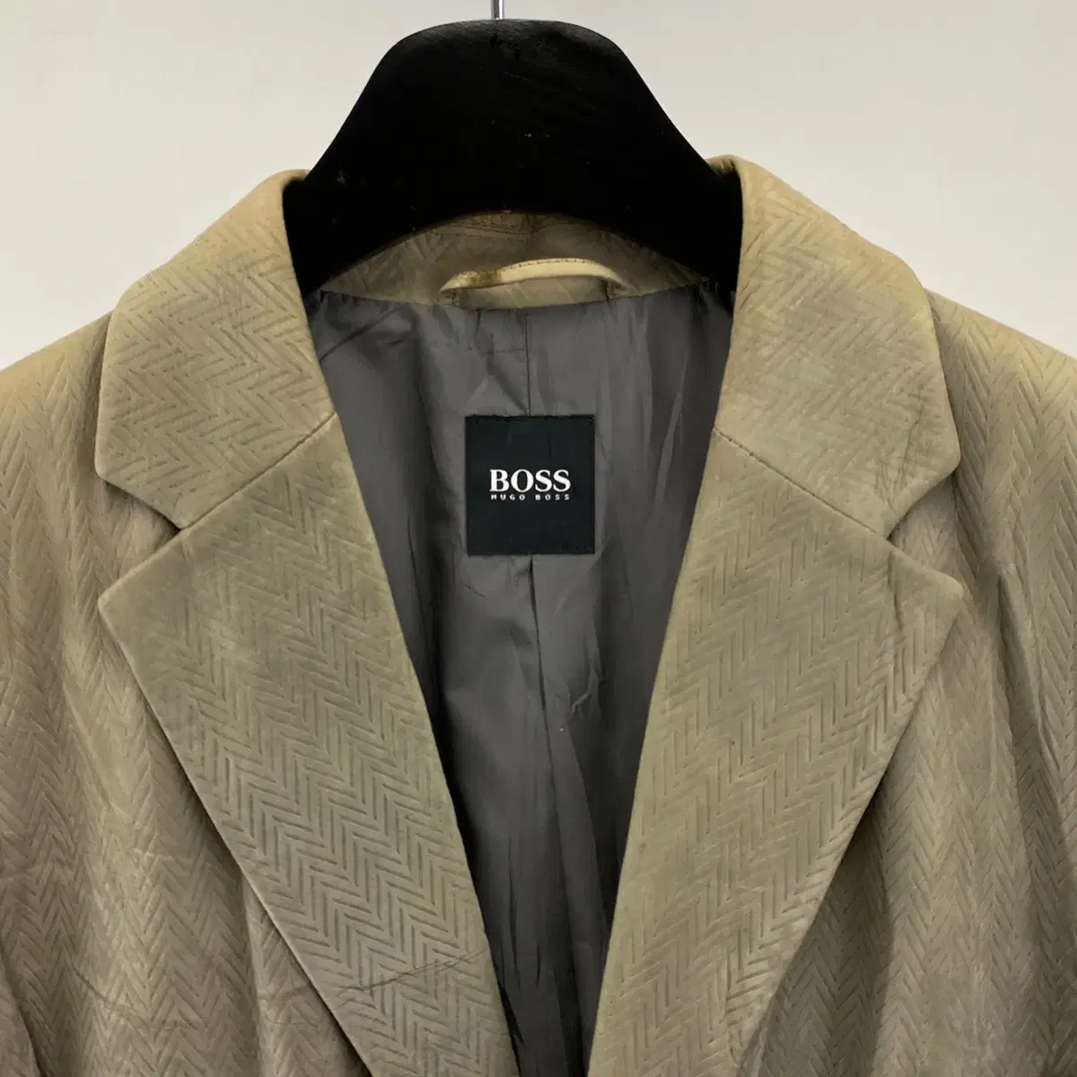 빈티지 HUGO BOSS 누벅 레더 자켓