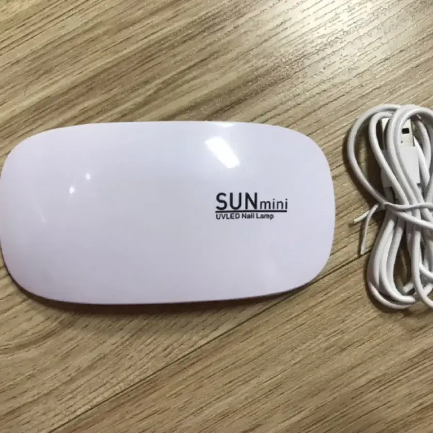 SUNmini UV LED 젤 네일램프 미니 휴대용 선물 사은품 18개