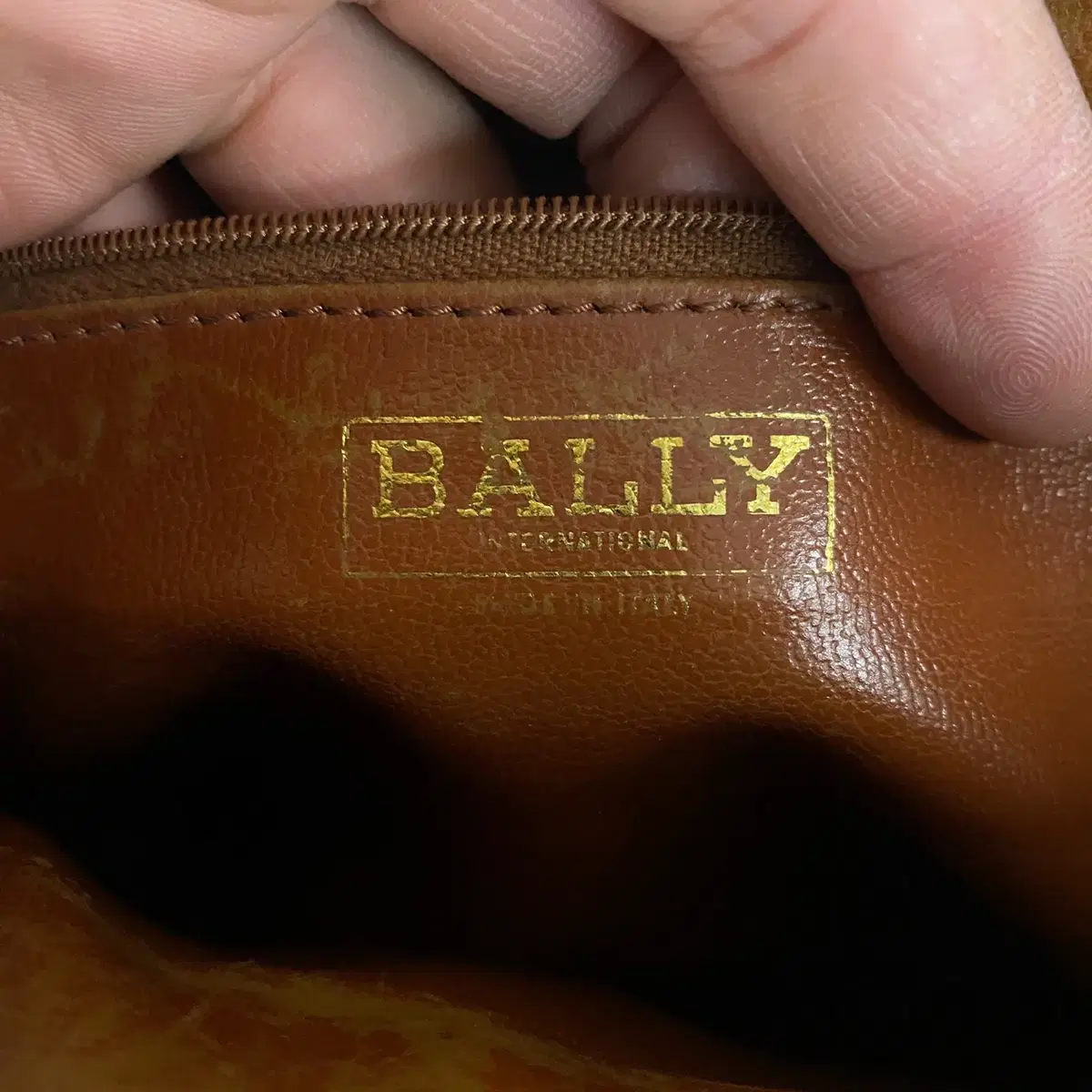 빈티지 BALLY made in italy 로고 패턴 레더백