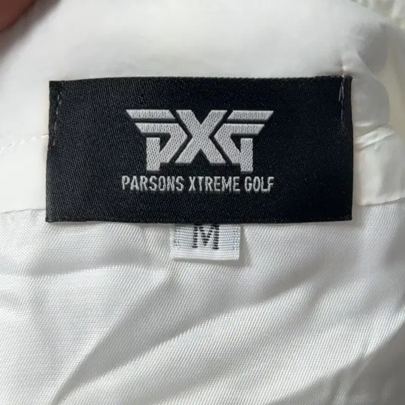 PXG 다이아 퀄팅 화이트 스커트 M