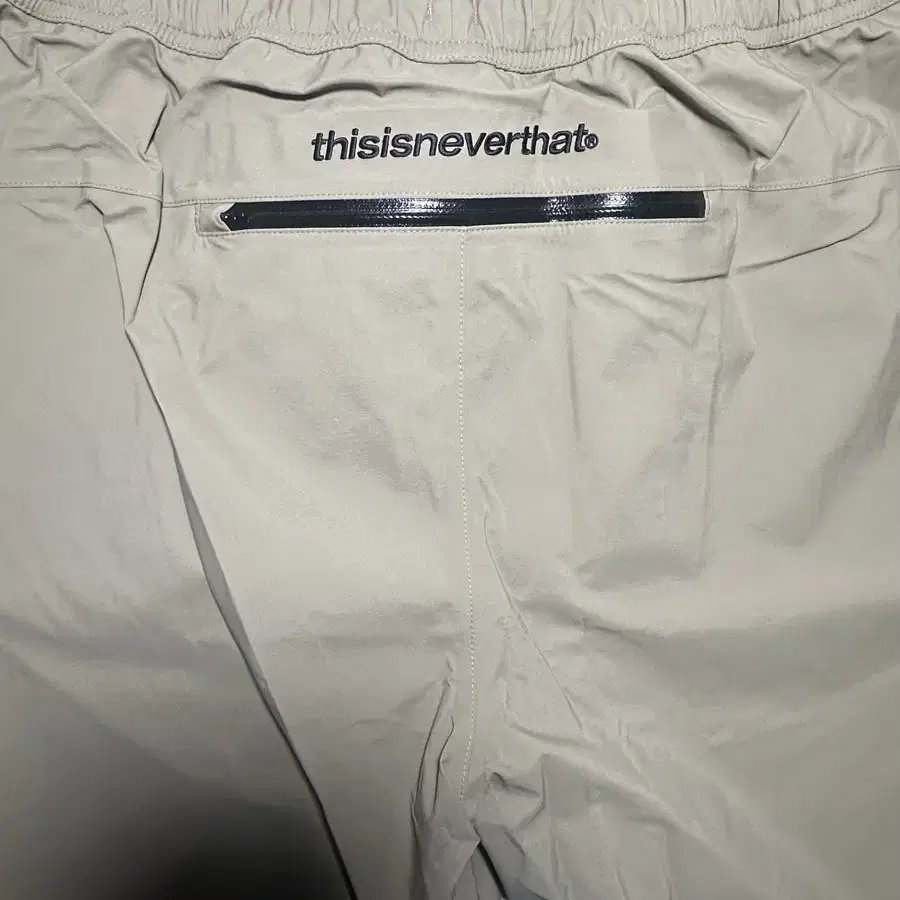 디스이즈네버댓 고어텍스 GORE-TEX 3L Shell Pant 카키