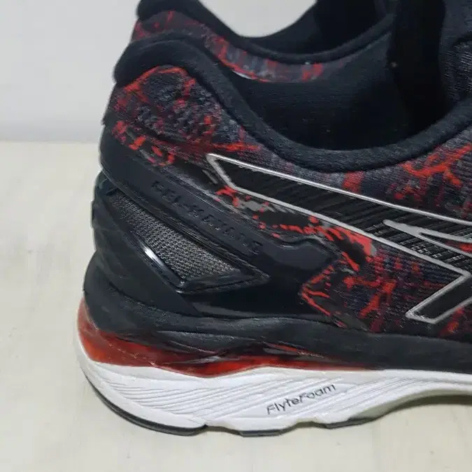 택포 270~275 A급 정품 ASICS GEL KAYANO 경량 쿠션화