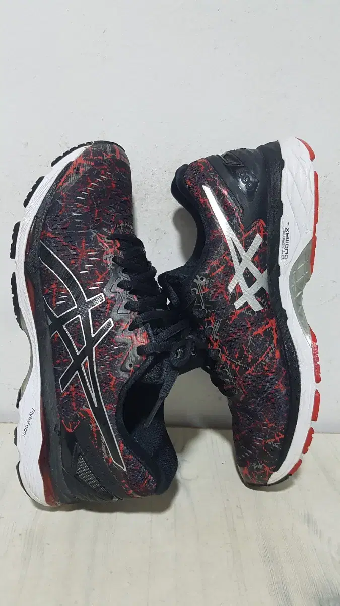 택포 270~275 A급 정품 ASICS GEL KAYANO 경량 쿠션화