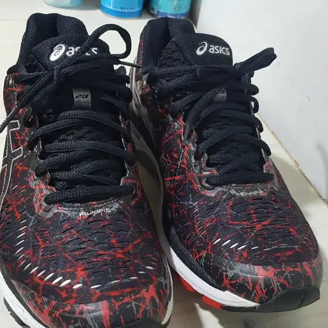 택포 270~275 A급 정품 ASICS GEL KAYANO 경량 쿠션화