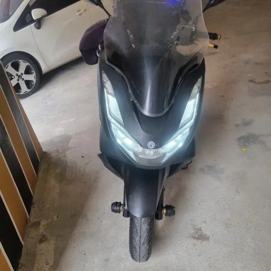 pcx 21년식 팝니다