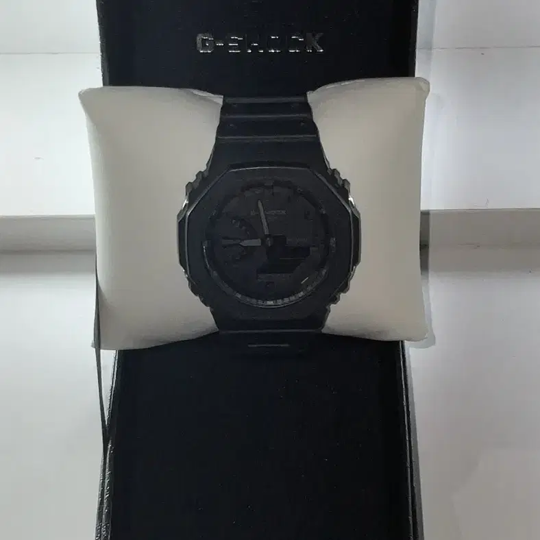 G-SHOCK g shock ga2100 시계 판매합니다