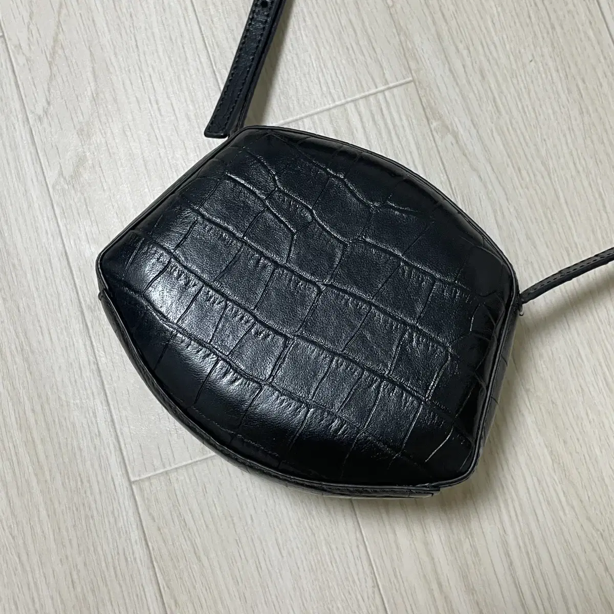 아카이브앱크 mini shell bag black