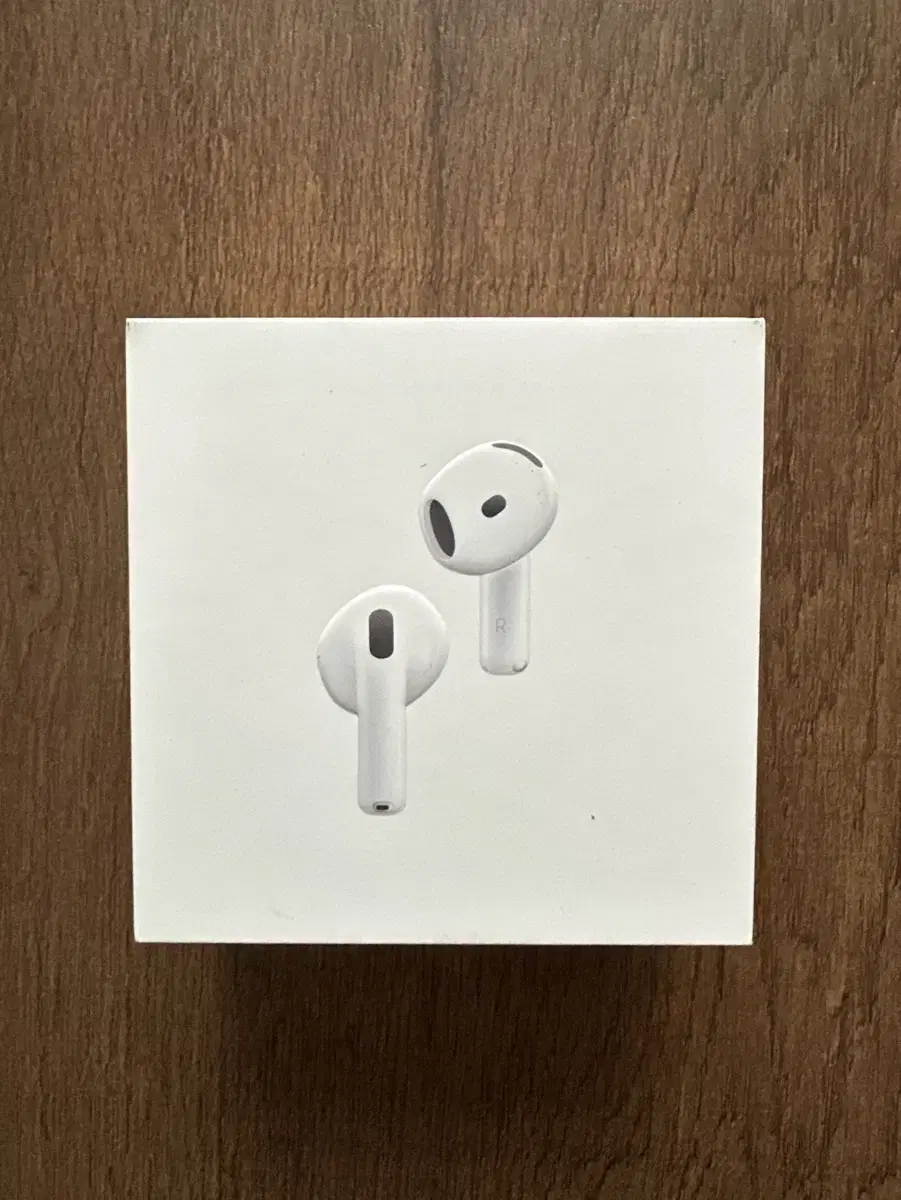 AirPods 4 액티브 노이즈 캔슬링 모델