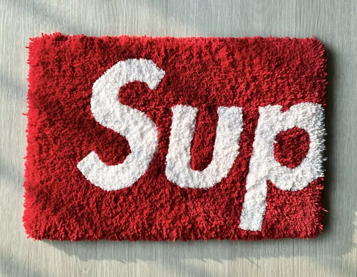 슈프림 supreme 러그