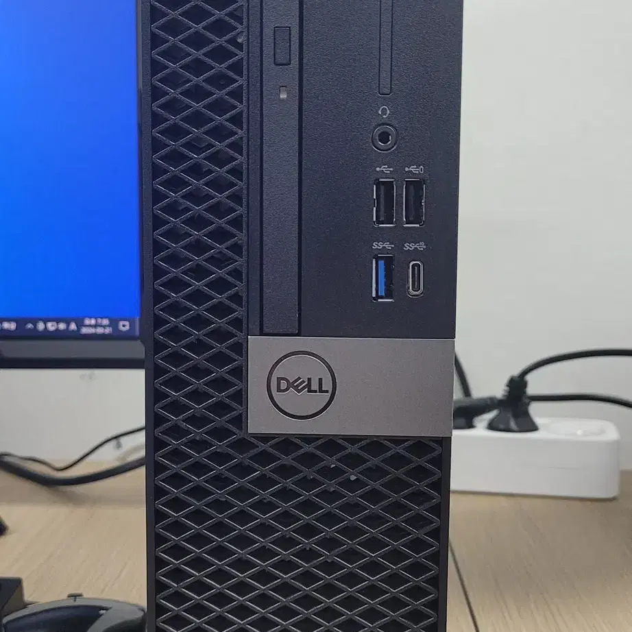 중고 Dell OptiPlex 7060 SFF 슬림 PC