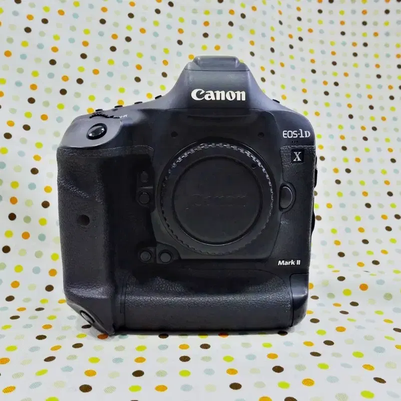 캐논 EOS 1DX MARK II 왕덱스투 상태좋고 가격저렴해요