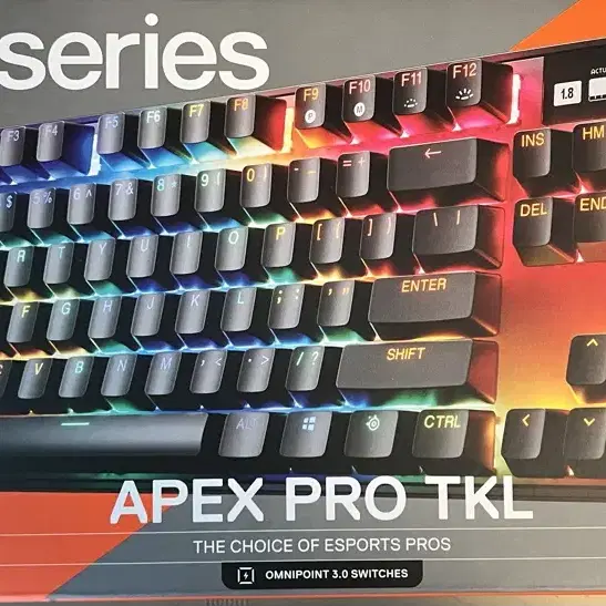 Apex pro tkl gen3팝니다