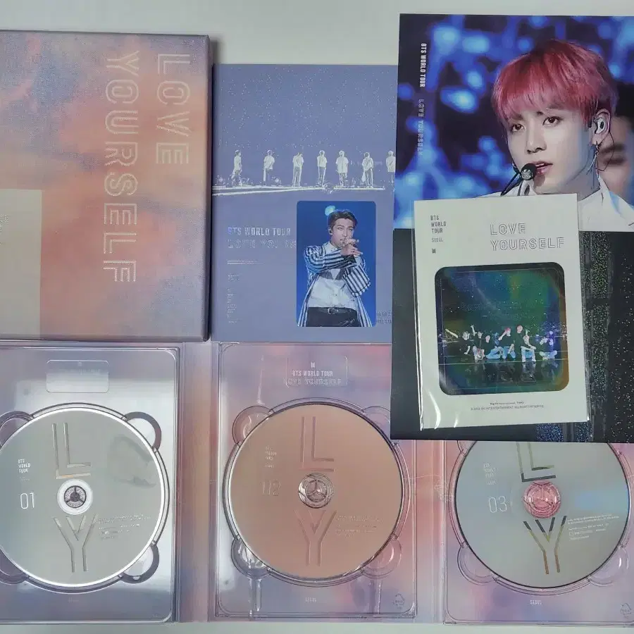 BTS 'LOVE YOURSELF' SEOUL DVD 남준포카,정국포스터