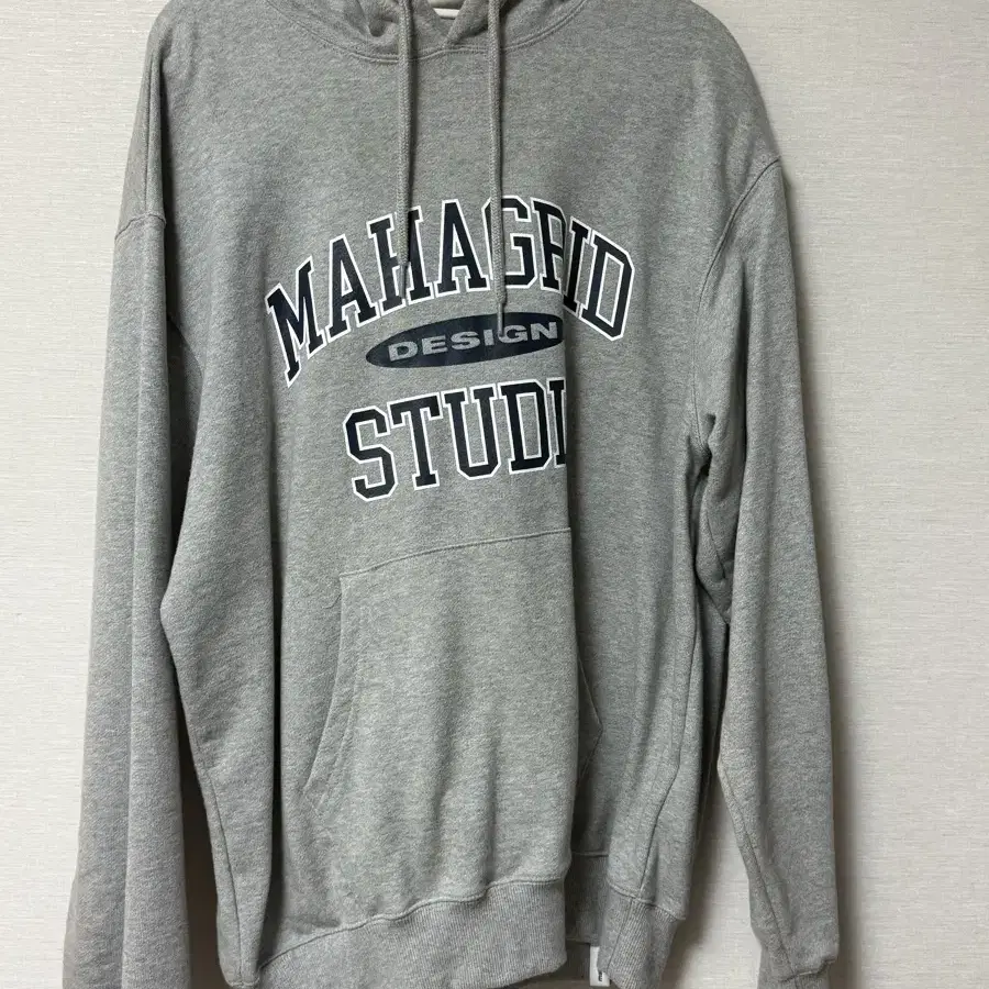 마하그리드 COLLEGE LOGO HOODIE 논기모 그레이 S