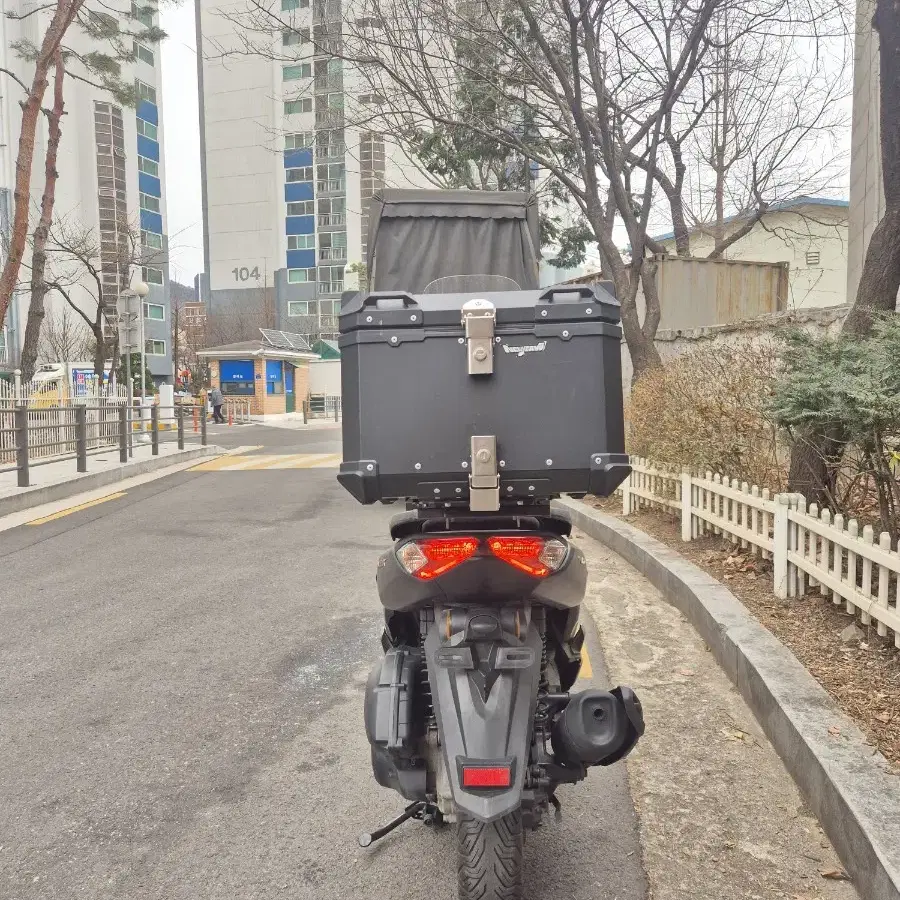 23년식 nmax125 출퇴근 판매합니다