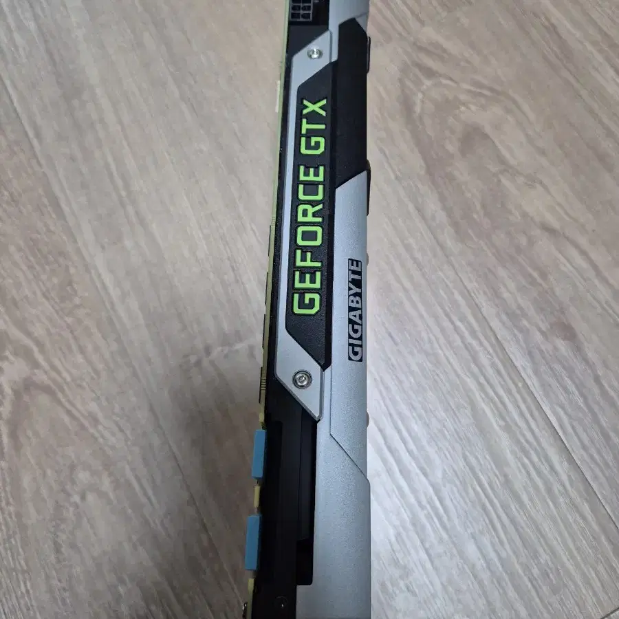 gtx titan 타이탄 6GB 판매합니다